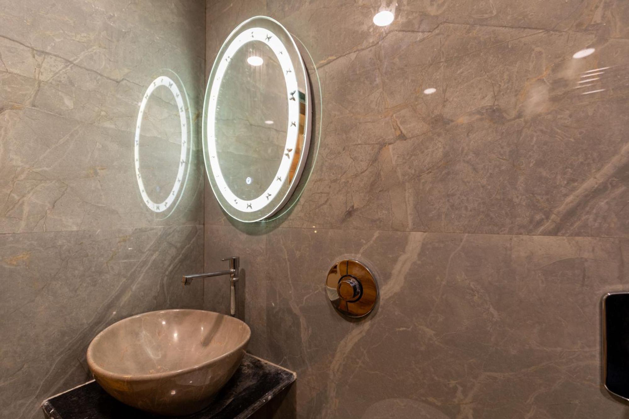 Hotel Zara International ムンバイ エクステリア 写真