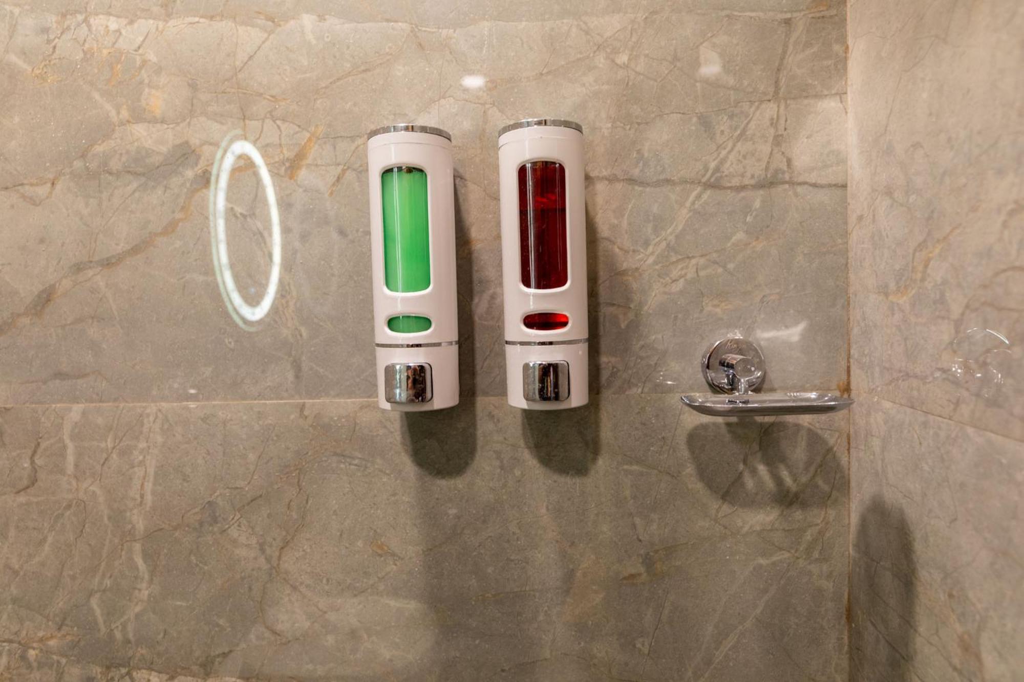 Hotel Zara International ムンバイ エクステリア 写真